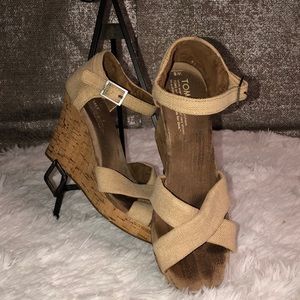 Toms Burlap strap cork wedges
